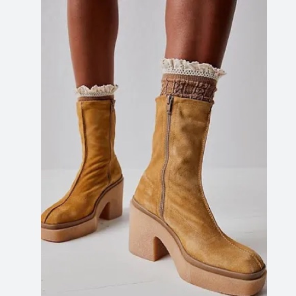 Free People Gina Ankle Boot Size 38.5 - Picture 1 of 8